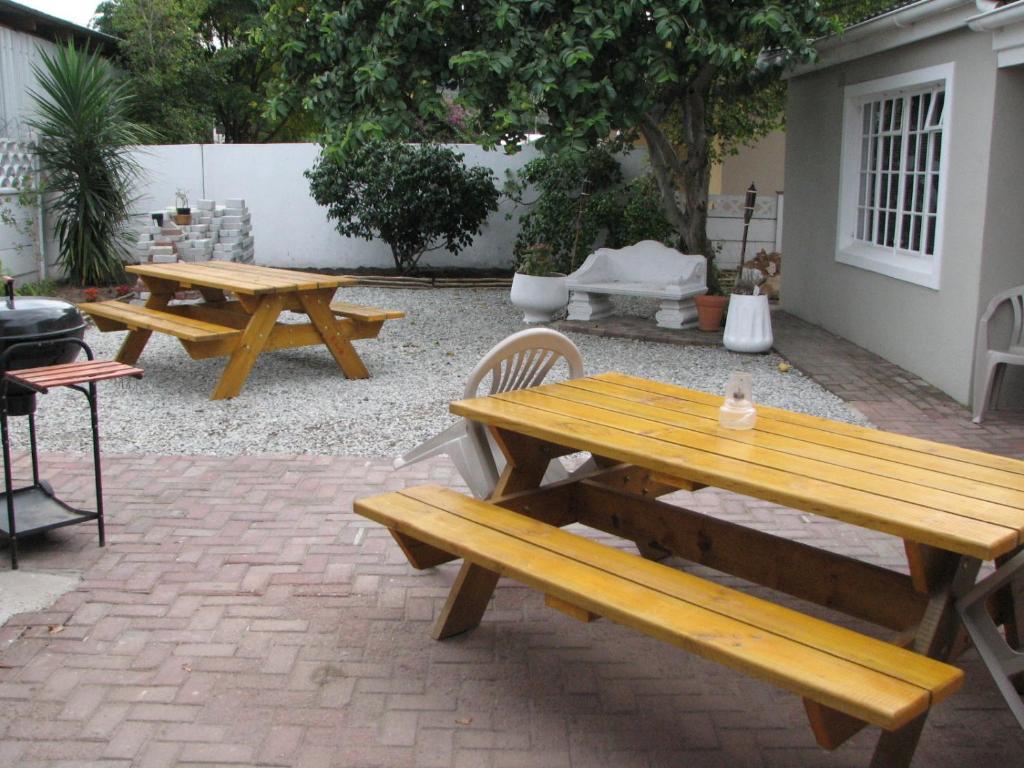 Jembjo'S Knysna Lodge & Backpackers Luaran gambar
