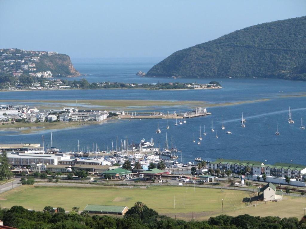 Jembjo'S Knysna Lodge & Backpackers Luaran gambar