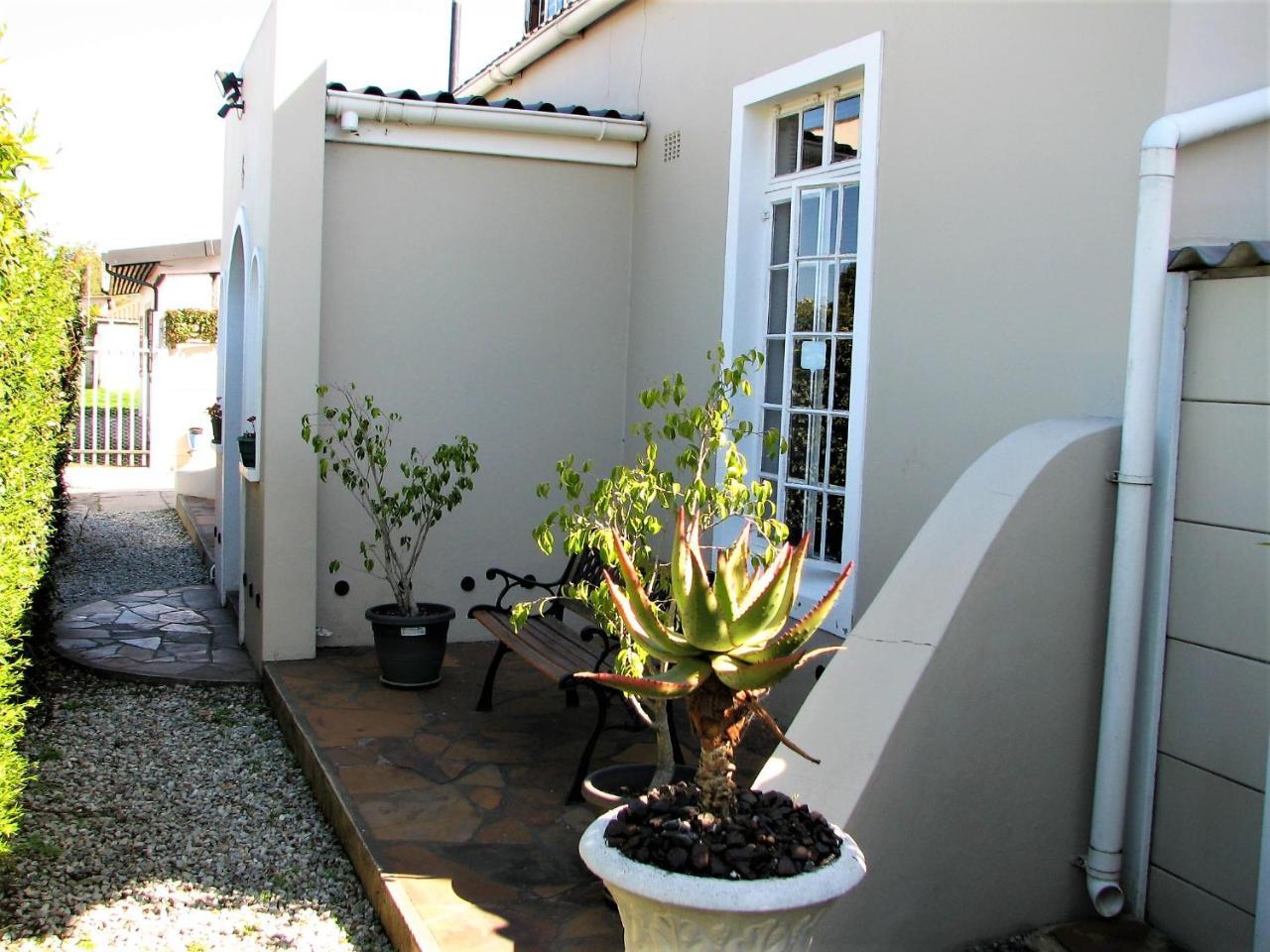 Jembjo'S Knysna Lodge & Backpackers Luaran gambar
