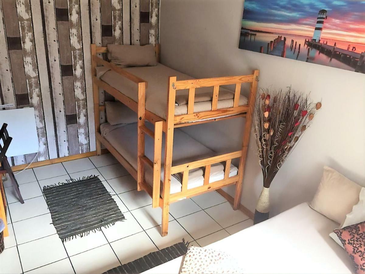 Jembjo'S Knysna Lodge & Backpackers Luaran gambar